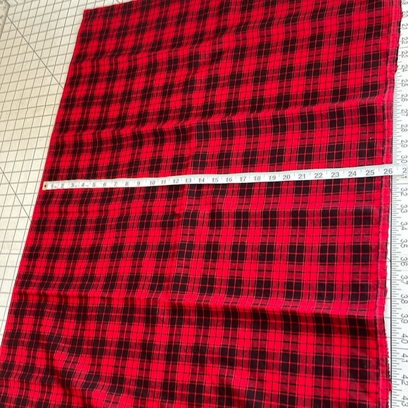 2 fabric remnants, dark red, 100% wool and red and black plaid flannel - Picture 3 of 10